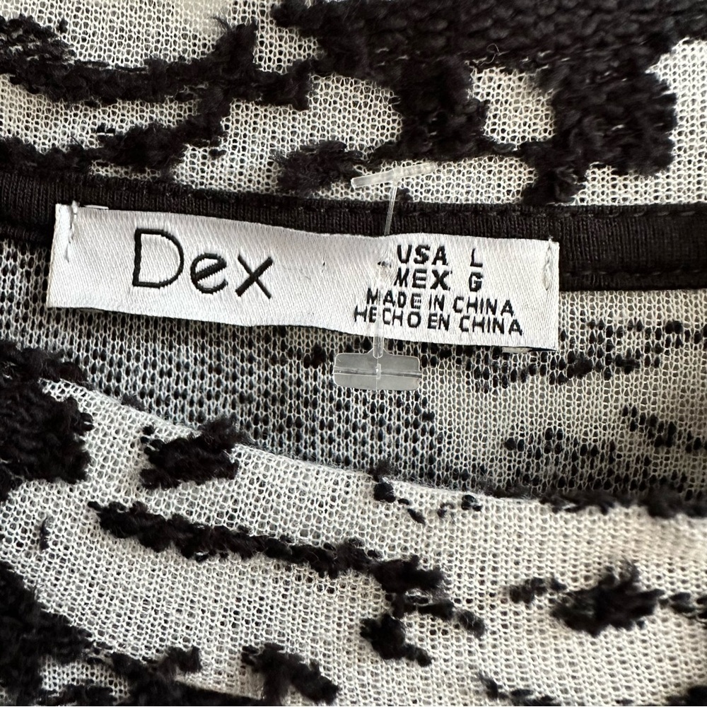 DEX Clothing Black White Abstract Destroyed Knit Crew Lightweight Sweater NWT - Picture 8 of 10